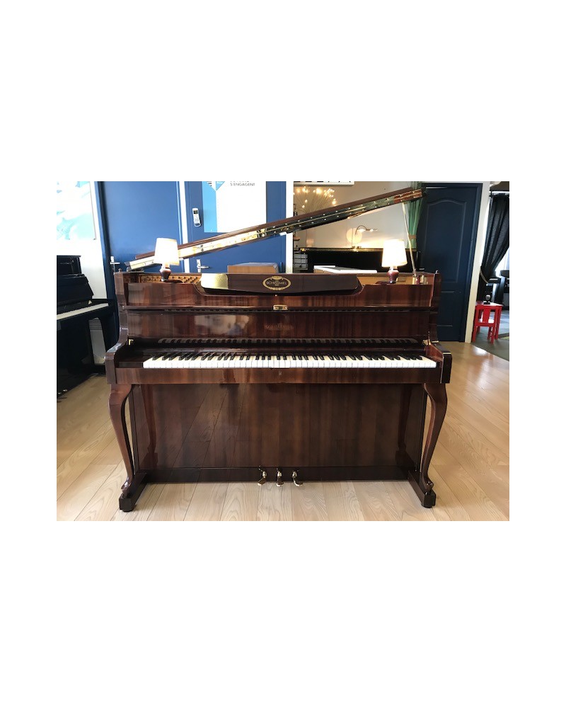 Piano d'occasion Schimmel Lampes